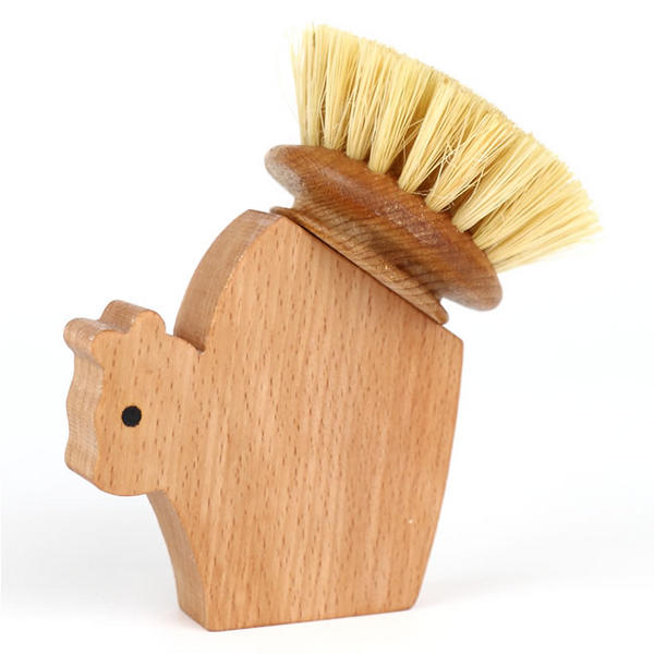 squirrel shaped beech wood brush