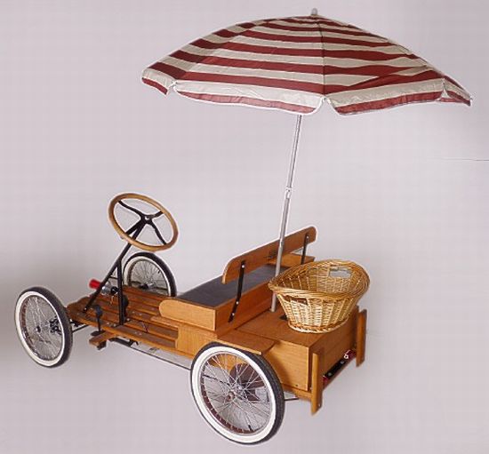 2008 doodlebug electric cart is a graceful green v