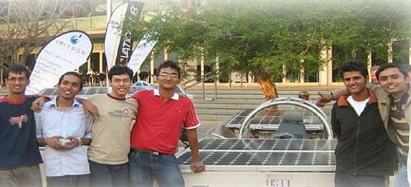 Evo5 Futuristic Sports Car Flaunts Roof Mounted Solar Panels