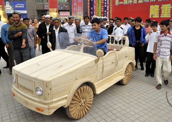 Battery powered Wooden Car