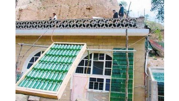 Beer Bottle Solar Water Heater