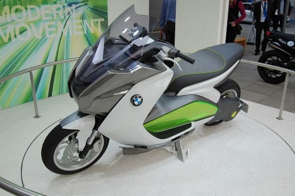 BMW Concept E electric scooter