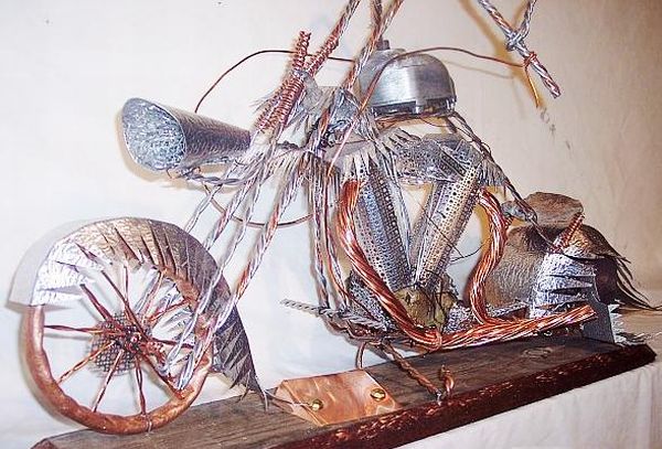 Bob Hellerâs handmade motorcycle sculptures