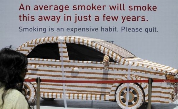 Car installation made from cigarettes 1