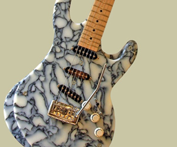 Cyclotron guitar