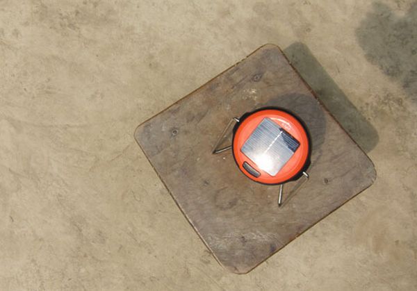 dlight s1 solar lantern 1