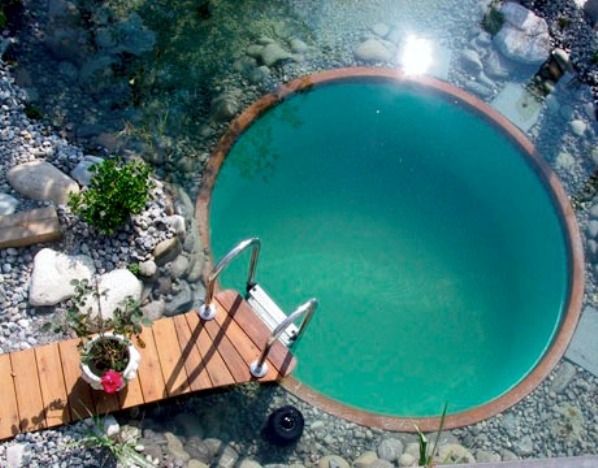 Eco-friendly swimming pool