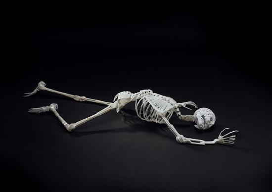 elliott mariess skeletal art recycled sculpture 6