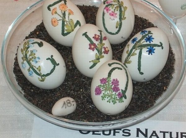 embroidered eggs5