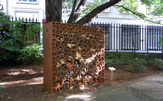 insect hotel 3