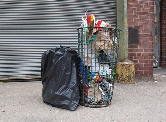 kinetic trash sculpture david ellis roberto carlos