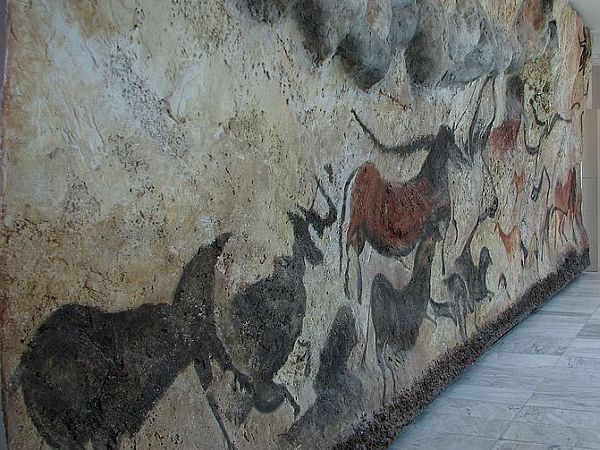 lascaux caves