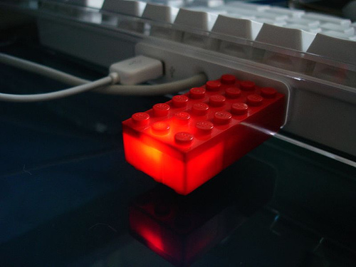 Legos USB Case Mod