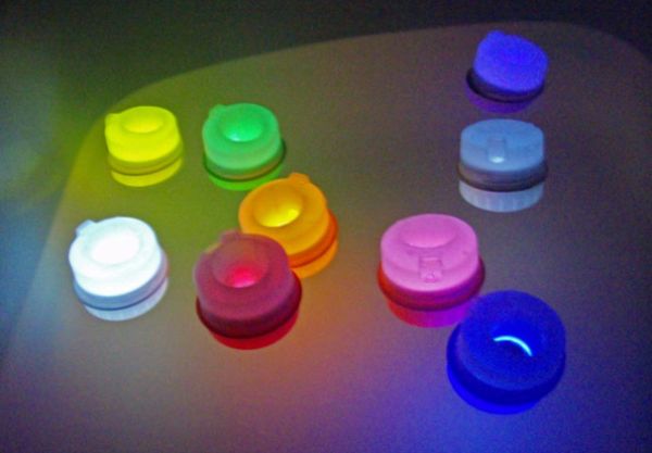 Mayang Anggraeni’s Float Lights 4