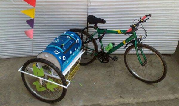 Pedal-powered Mobile Washing Machine