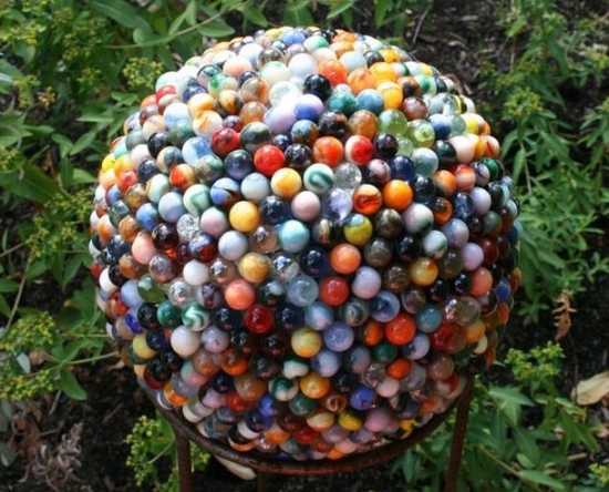 reclaimed marble garden ball1