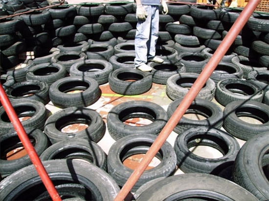 recycled tires home for haiti2