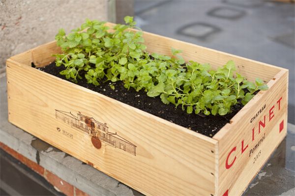 Recycled garden planter