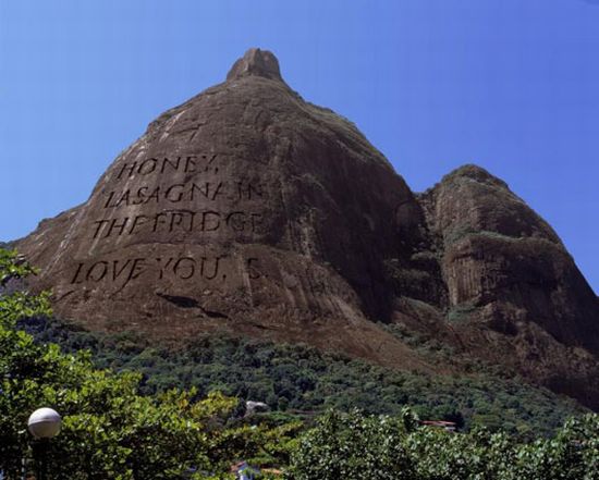 rocky messages by wim delvoye 1