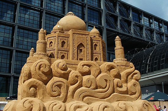 sand sculpture 12