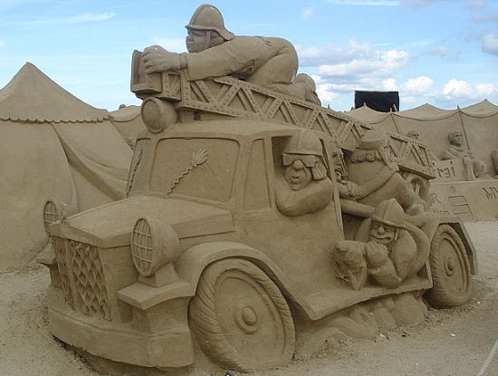 sand sculpture 30