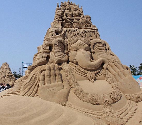sand sculpture 33