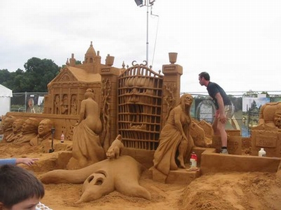 sand sculpture 41