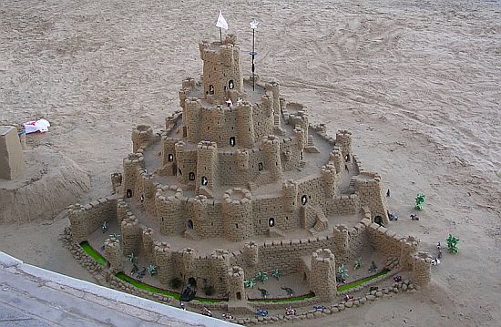 sand sculpture 9