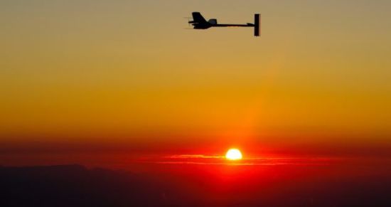 solar impulse solar powered plane 3