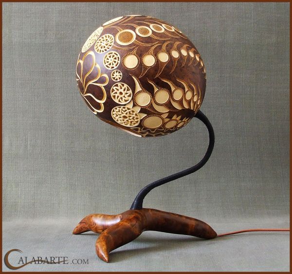 Standing gourd lamp by Calabarte