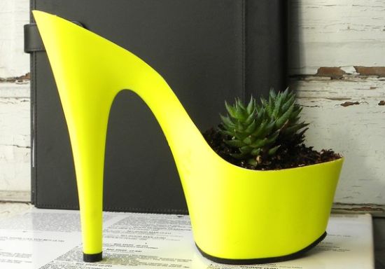 upcycled stiletto planters 4