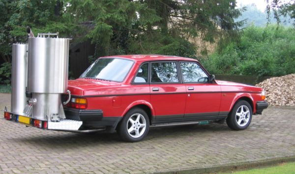 Volvo 240 converted to run on wood-gas