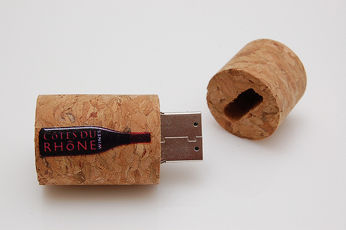 Wine Cork USB Flash Drive Mod