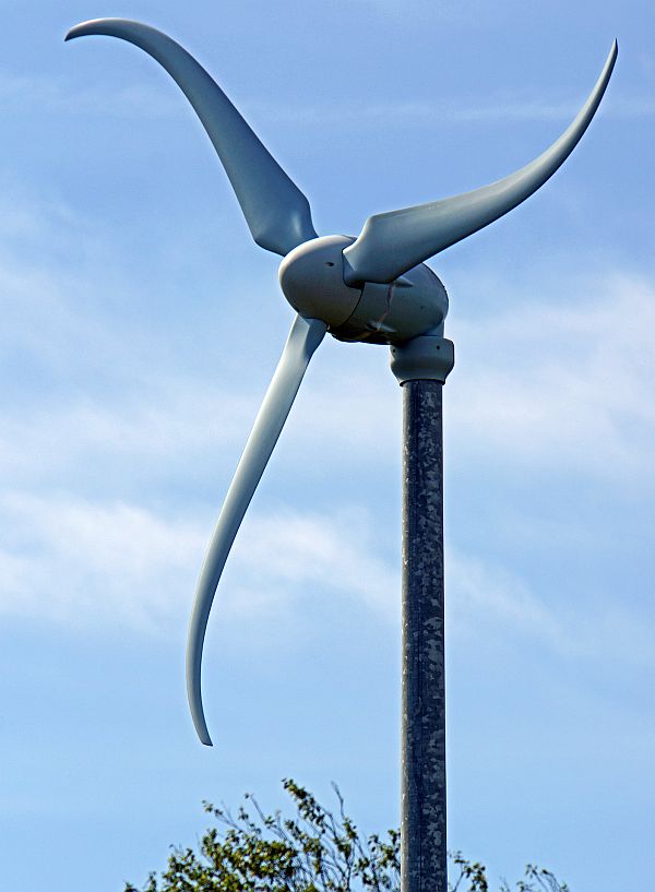 wind turbine for home (1)