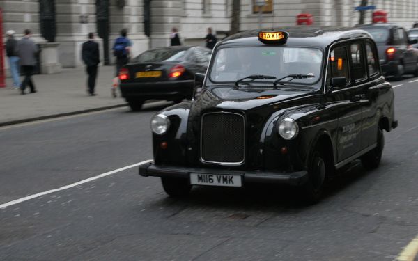 London’s electric hybrid black cabs