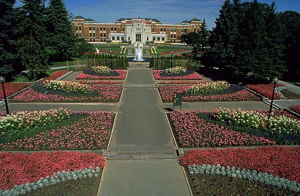 biggest botanic gardens in the world