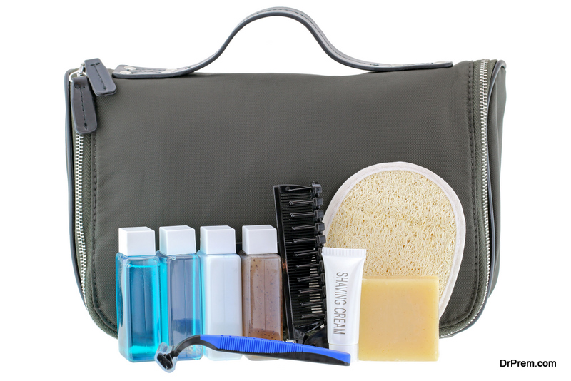 Plastic Products to Remove From Your Toiletry Bag