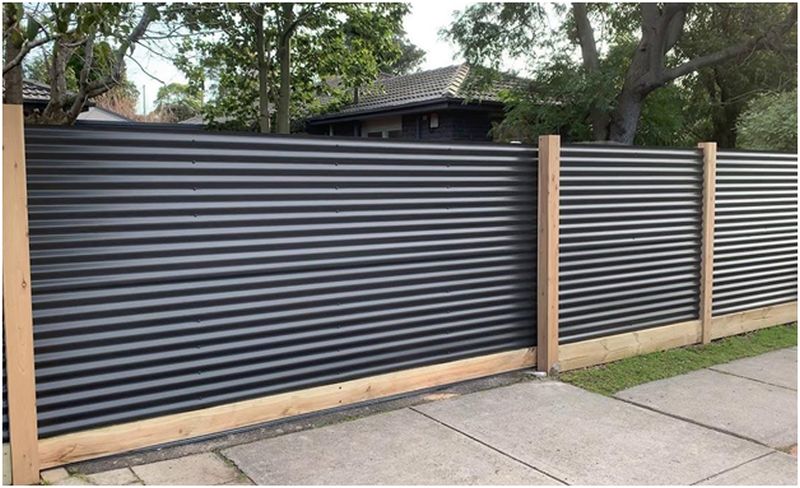 What is the Cheapest Fence to Build